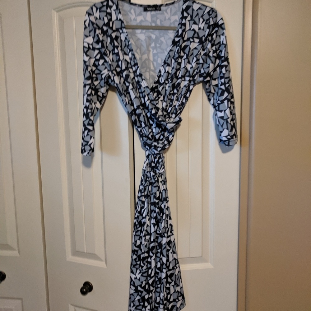 NWT PattyBoutik dress size L